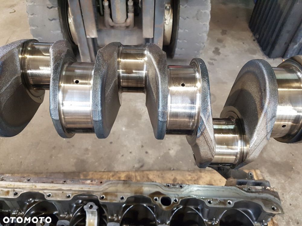 WAŁ KORBOWY SILNIKA DAF 105 XF , 85 CF EURO 5 410 , 460 KM , 510 KM - 3