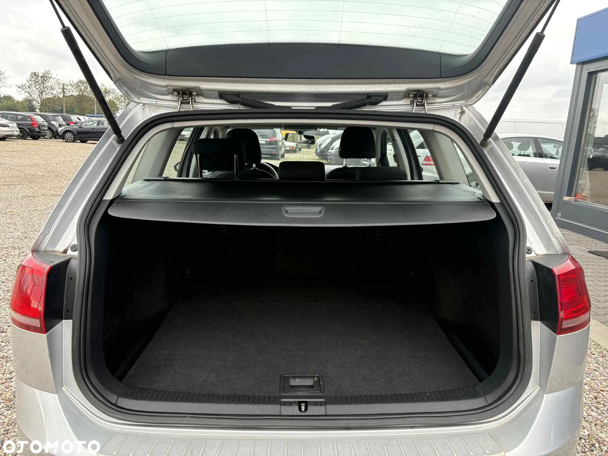 Volkswagen Golf VII 1.6 TDI BMT Comfortline - 5