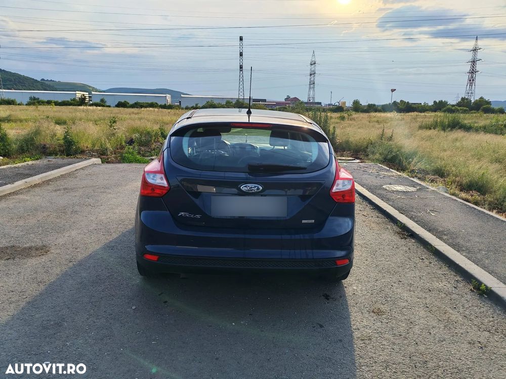 Ford Focus 1.6 TDCi DPF Start-Stopp-System Titanium - 5