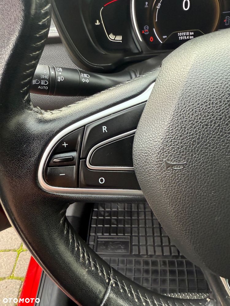 Renault Kadjar 1.2 Energy TCe Limited - 9