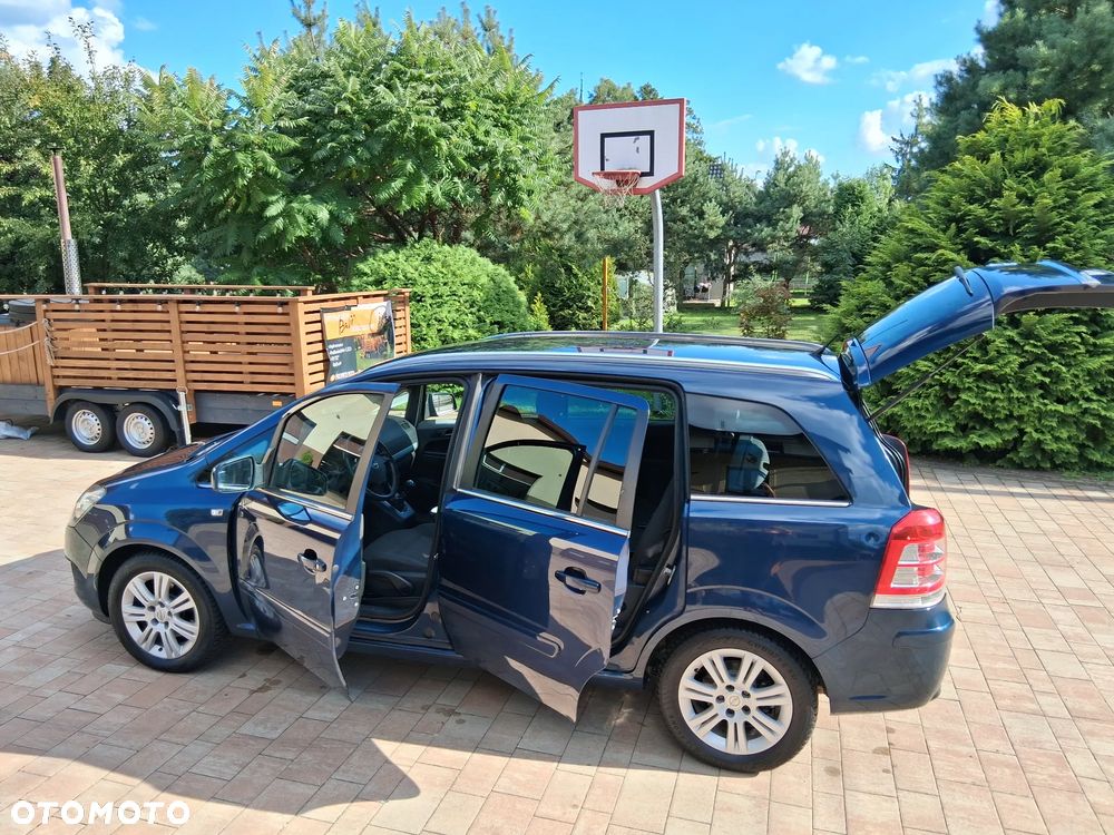 Opel Zafira 1.8 Family - 5
