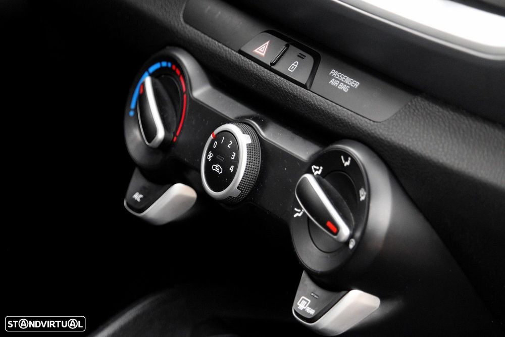 Kia Stonic 1.2 Dynamic - 20