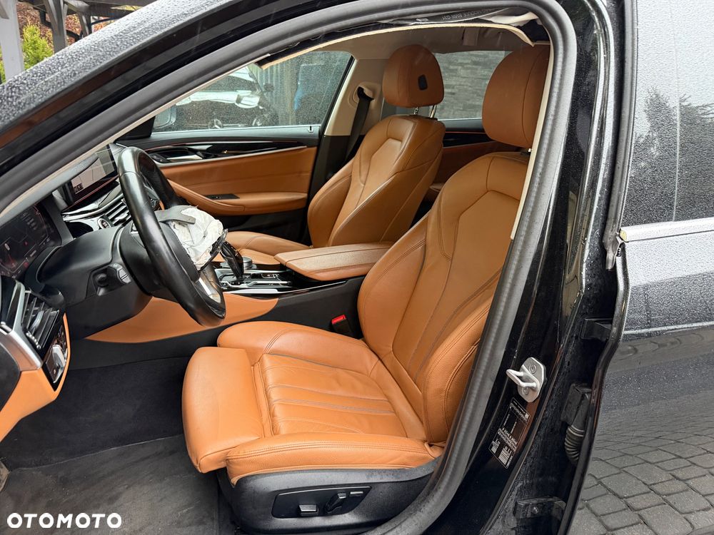 BMW Seria 5 520d mHEV Luxury Line - 14