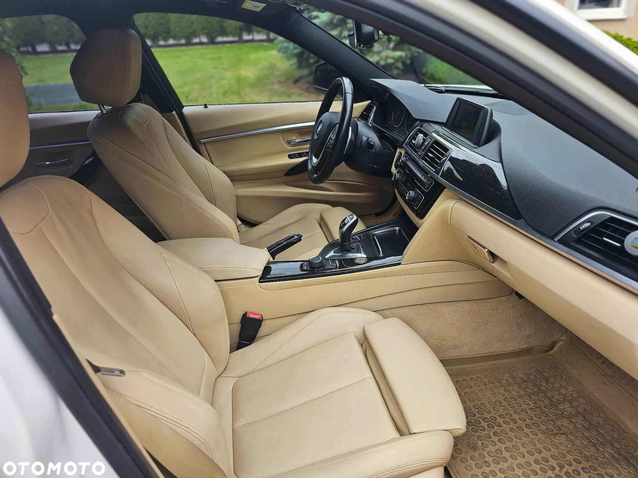 BMW Seria 3 328i - 13