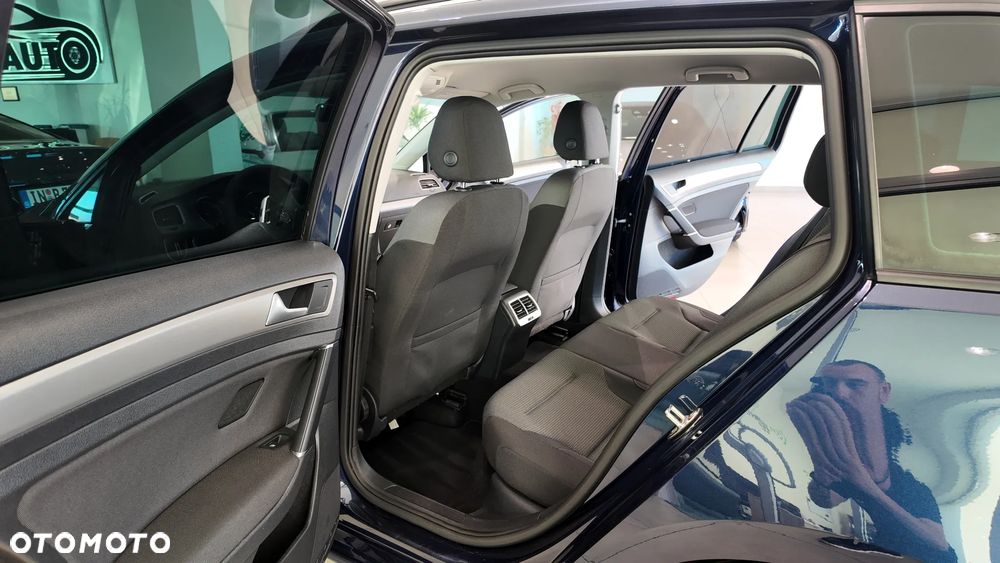 Volkswagen Golf Variant ver-2-0-bluetdi-comfortline - 31