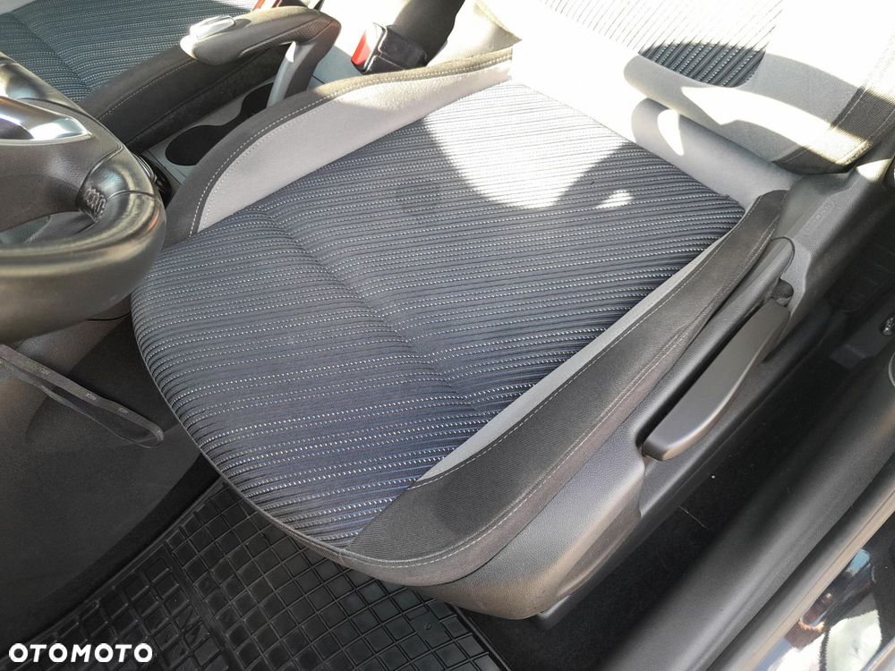 Opel Crossland X 1.2 T 120 Lat S&S - 12