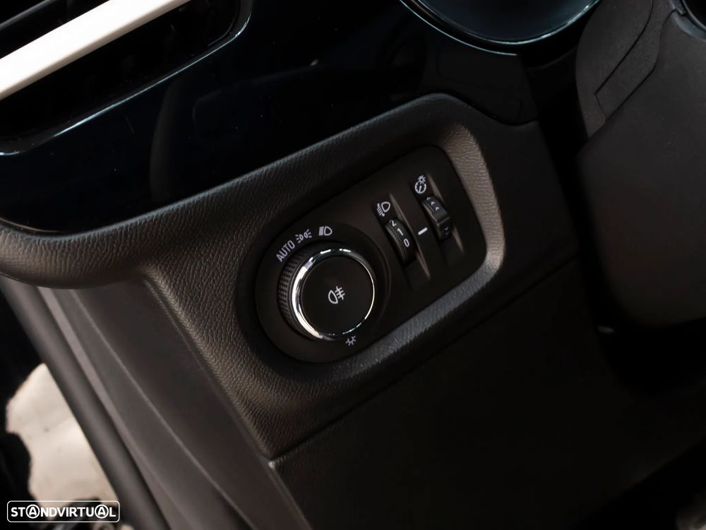 Opel Corsa 1.2 T Hybrid EdCT - 19