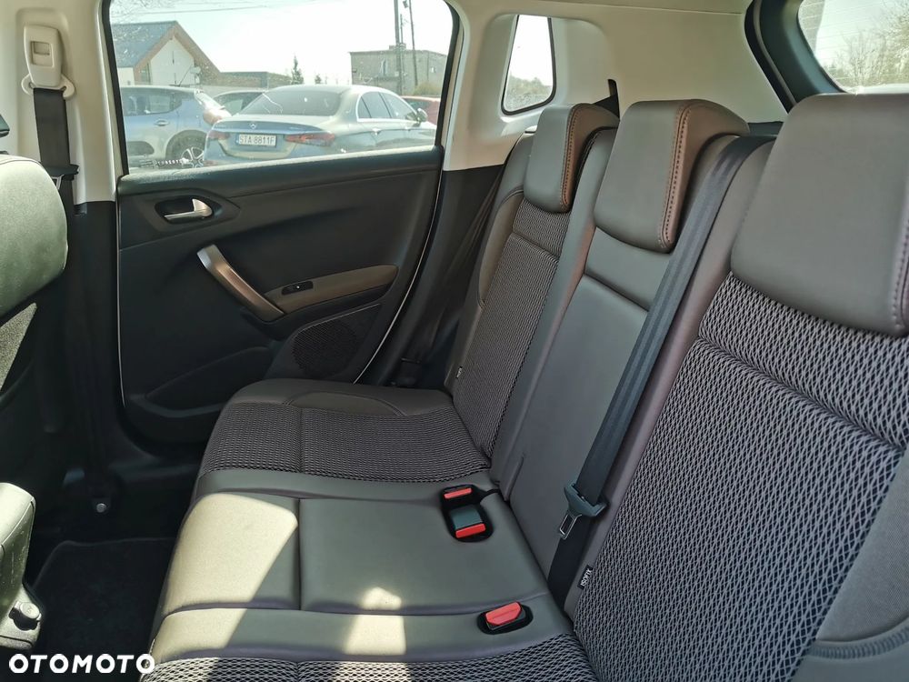 Peugeot 2008 e-HDi FAP 115 STOP & START Allure - 15