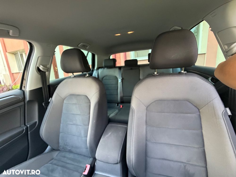 VOLKSWAGEN Golf 2019 — imagine 12