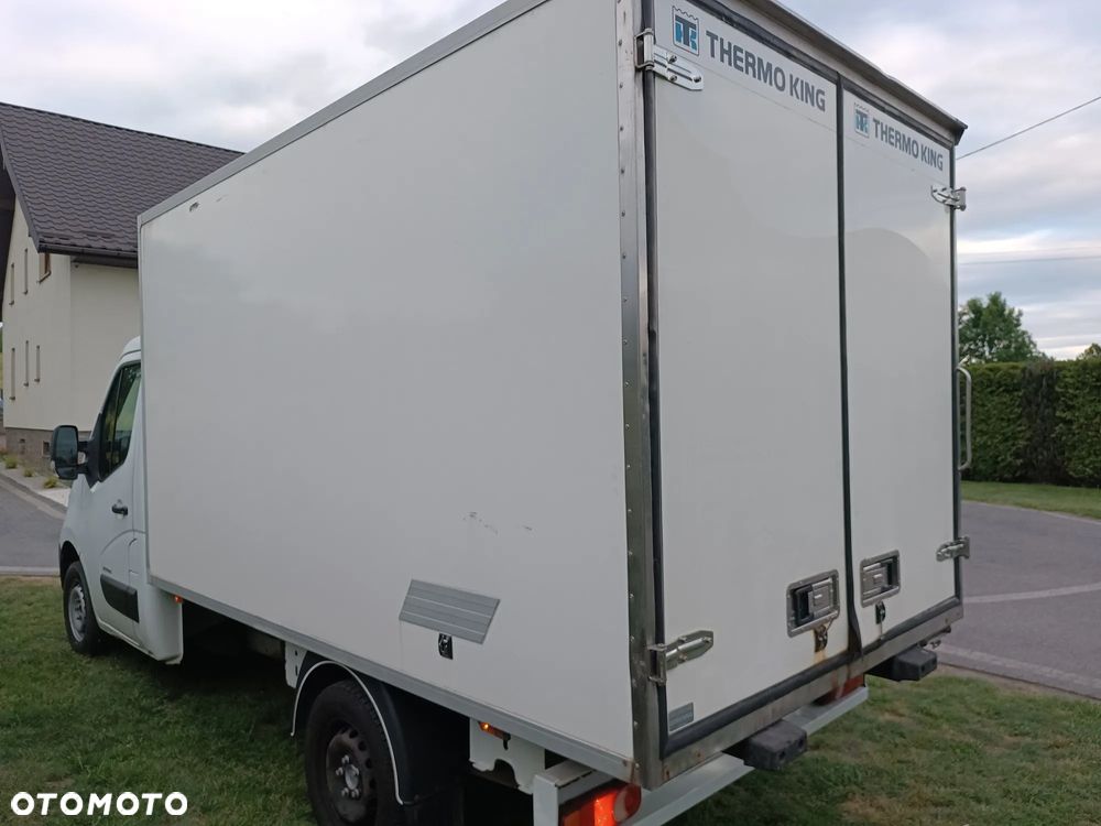 Renault master kontener chłodnia - 10
