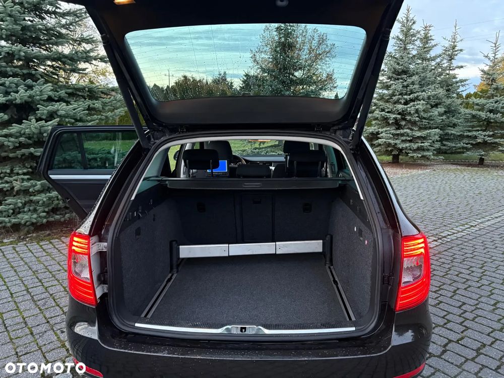 Skoda Superb 2.0 TSI Elegance DSG - 16