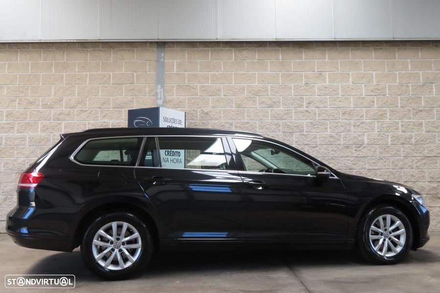 VW Passat Variant 2.0 TDI R-Line DSG - 20