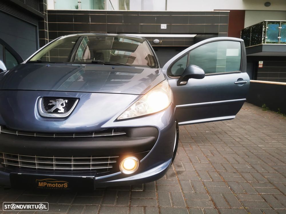 Peugeot 207 1.4 16V Sport - 4