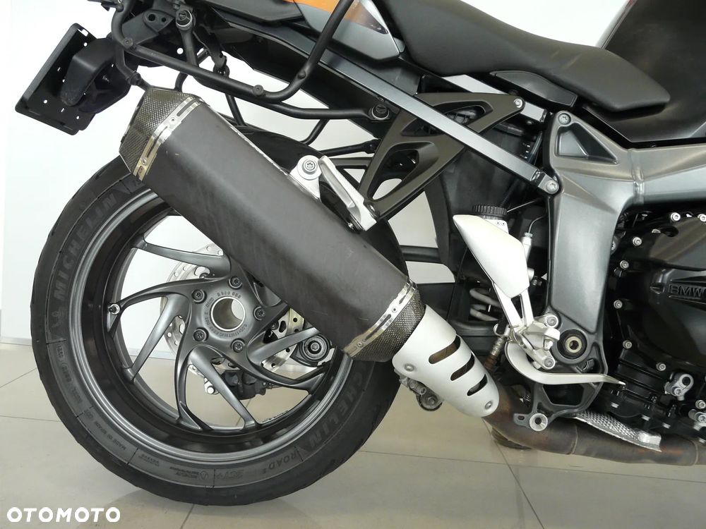 BMW K - 9
