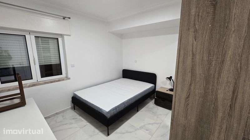 Apartamento T4 Remodelado no centro de tomar 120m² - Grande imagem: 5/7