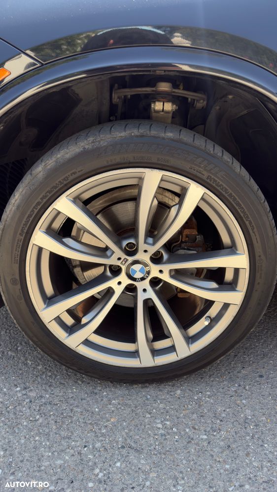 BMW X5 xDrive35i - 23