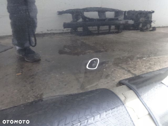 BMW 3 E90 DRZWI PRAWE TYŁ TYLNE BLACK SAPPHIR MET - 2