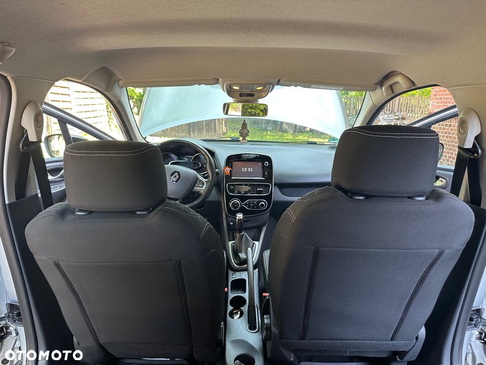 Renault Clio - 16