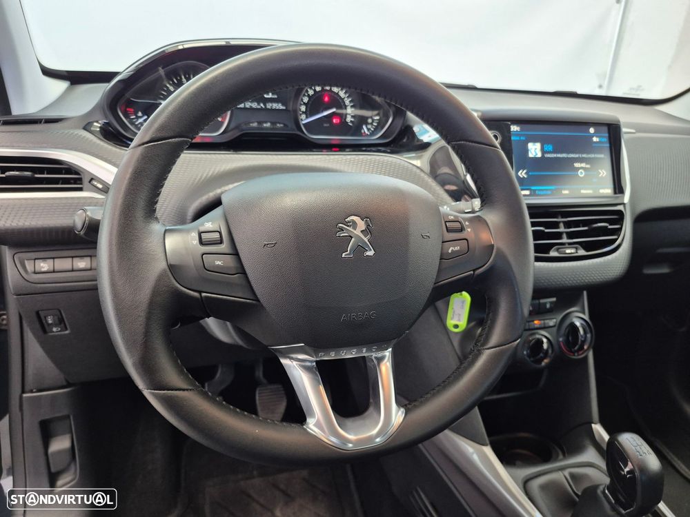 Peugeot 2008 1.2 PureTech Style - 11