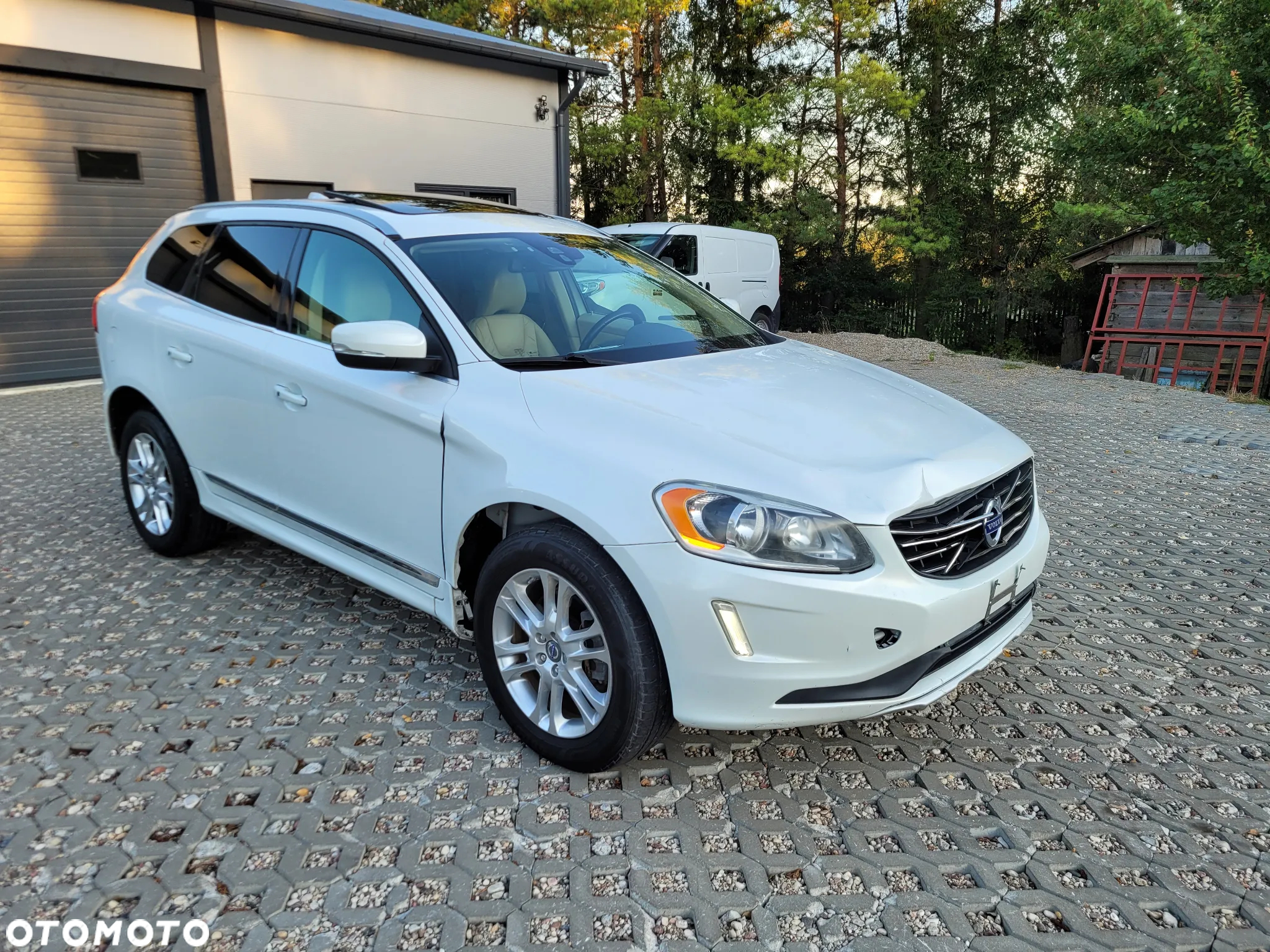 Volvo XC 60 - 2