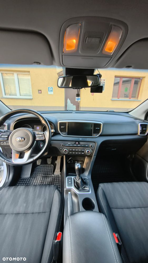 Kia Sportage 1.6 GDI L 2WD - 9