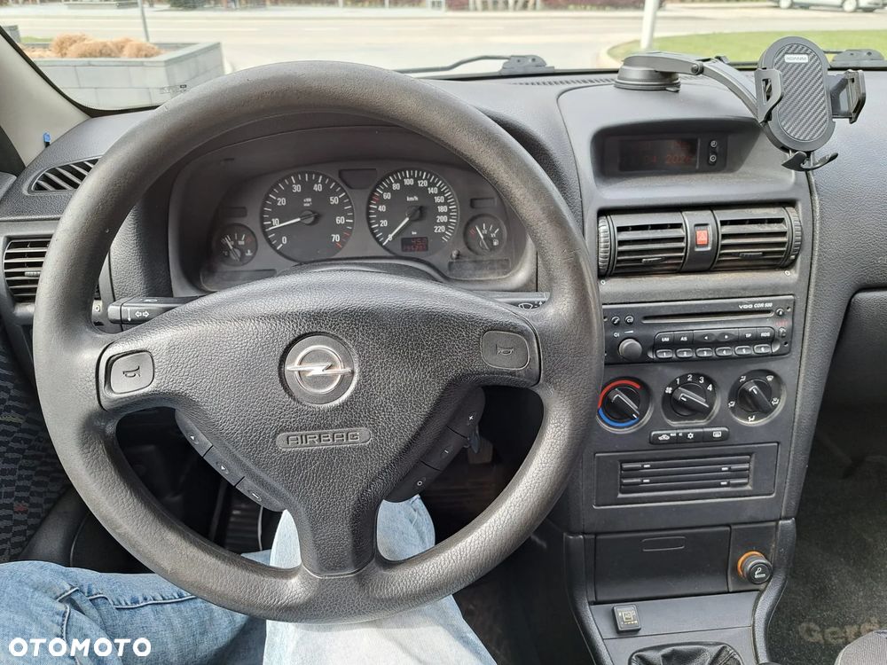 Opel Astra - 12