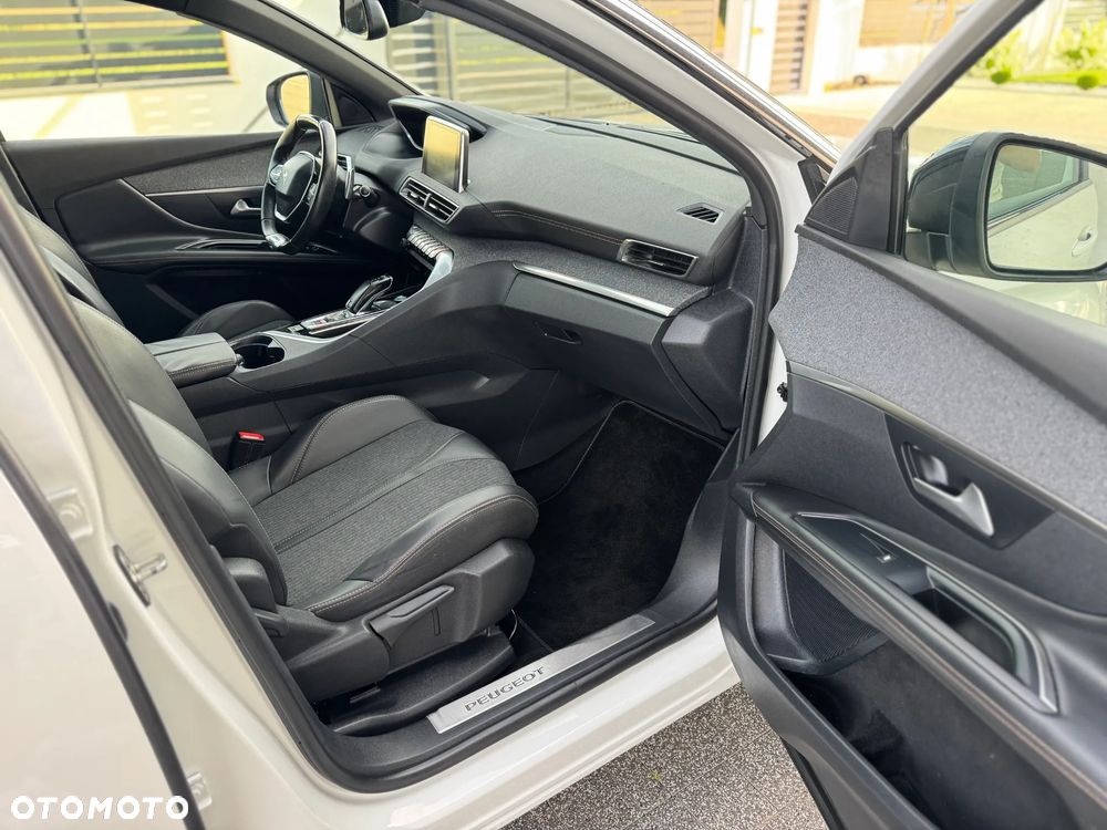 Peugeot 3008 - 22