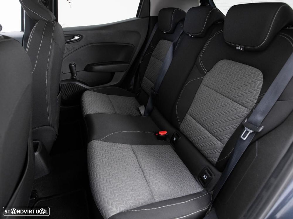 Renault Clio 1.5 Blue dCi Limited - 11