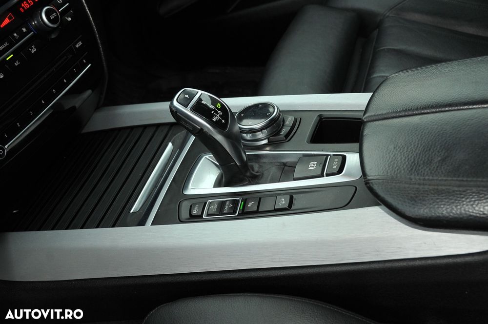 BMW X5 xDrive30d - 27