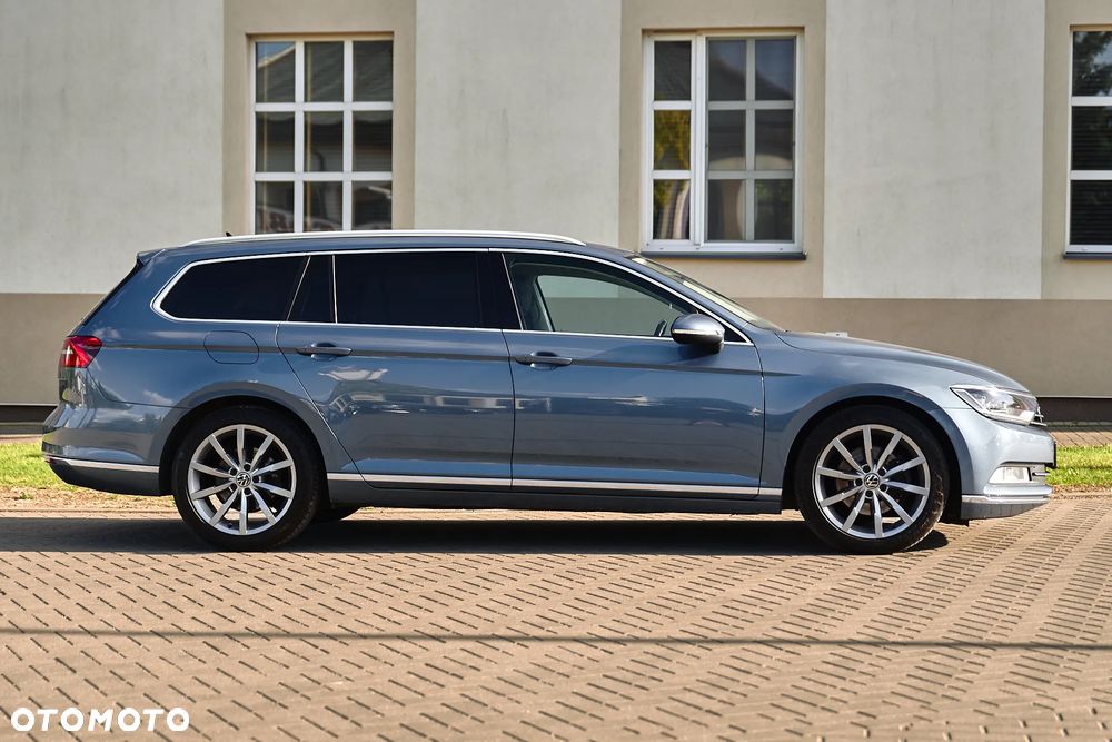 Volkswagen Passat - 13