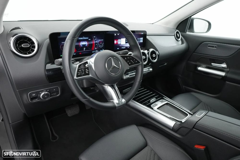 Mercedes-Benz GLA 250 e Progressive - 24