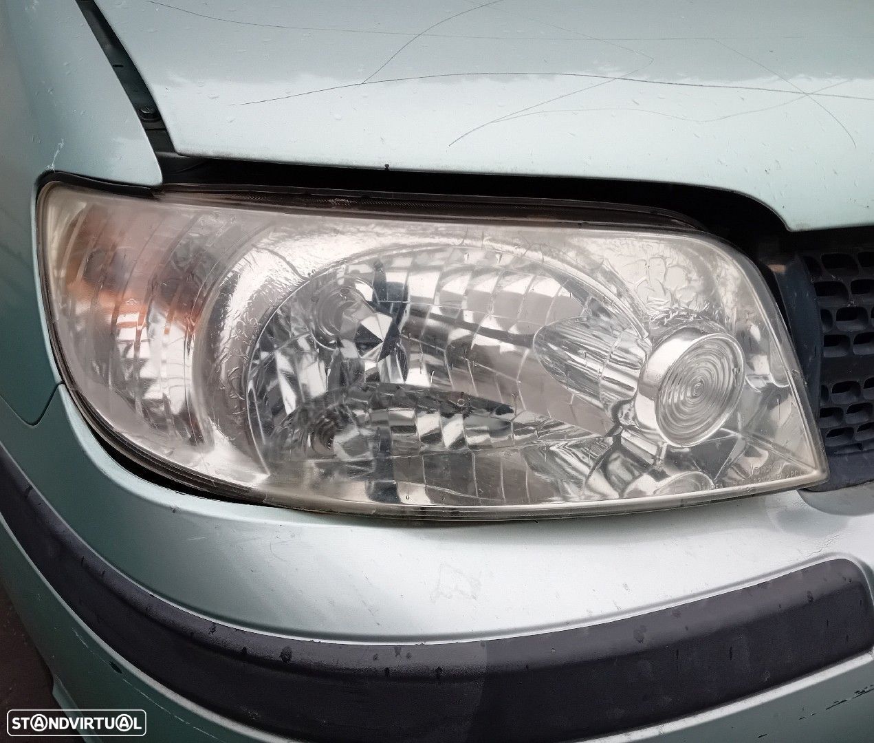 Ótica / farol direita HYUNDAI Matrix (FC) - 1