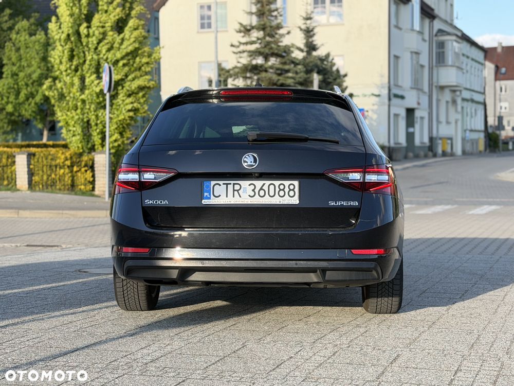 Skoda Superb 2.0 TDI Style - 5