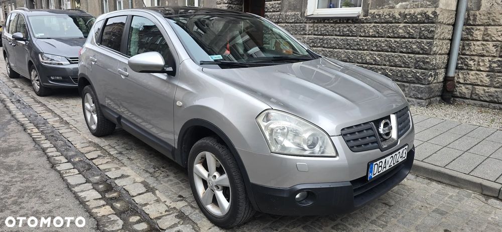 Nissan Qashqai 2.0 4x4 Tekna - 2