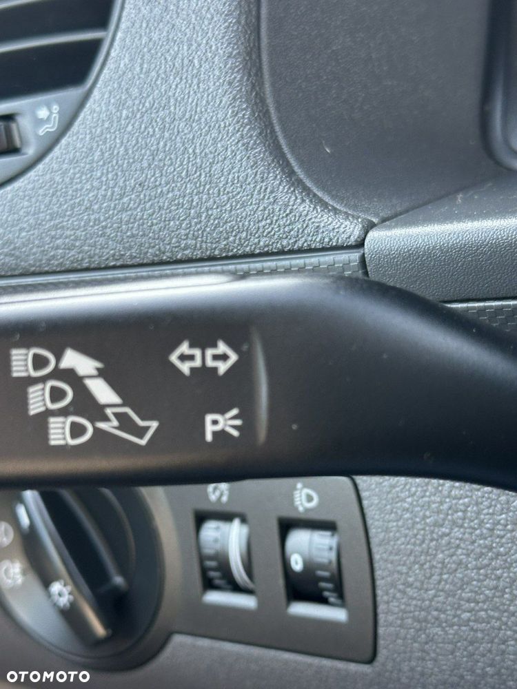 Volkswagen Caddy - 17