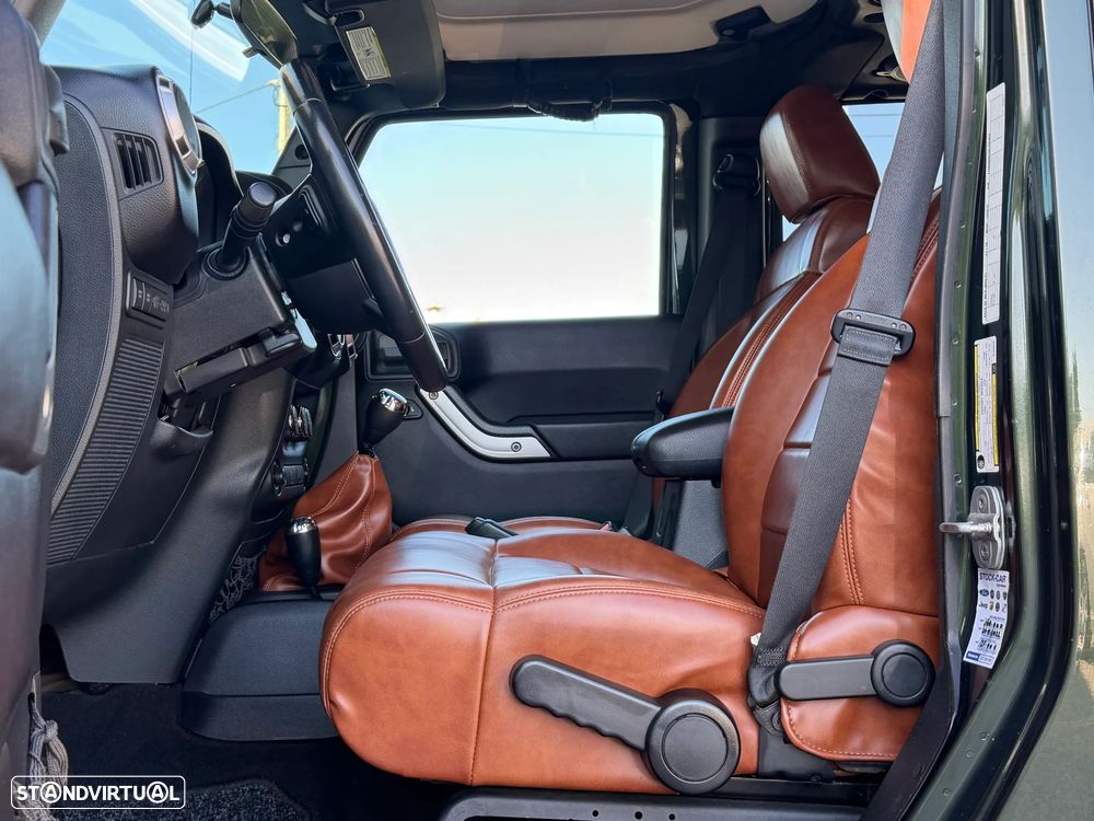 Jeep Wrangler Unlimited 2.8 CRD MTX Sahara Urban Edition - 9