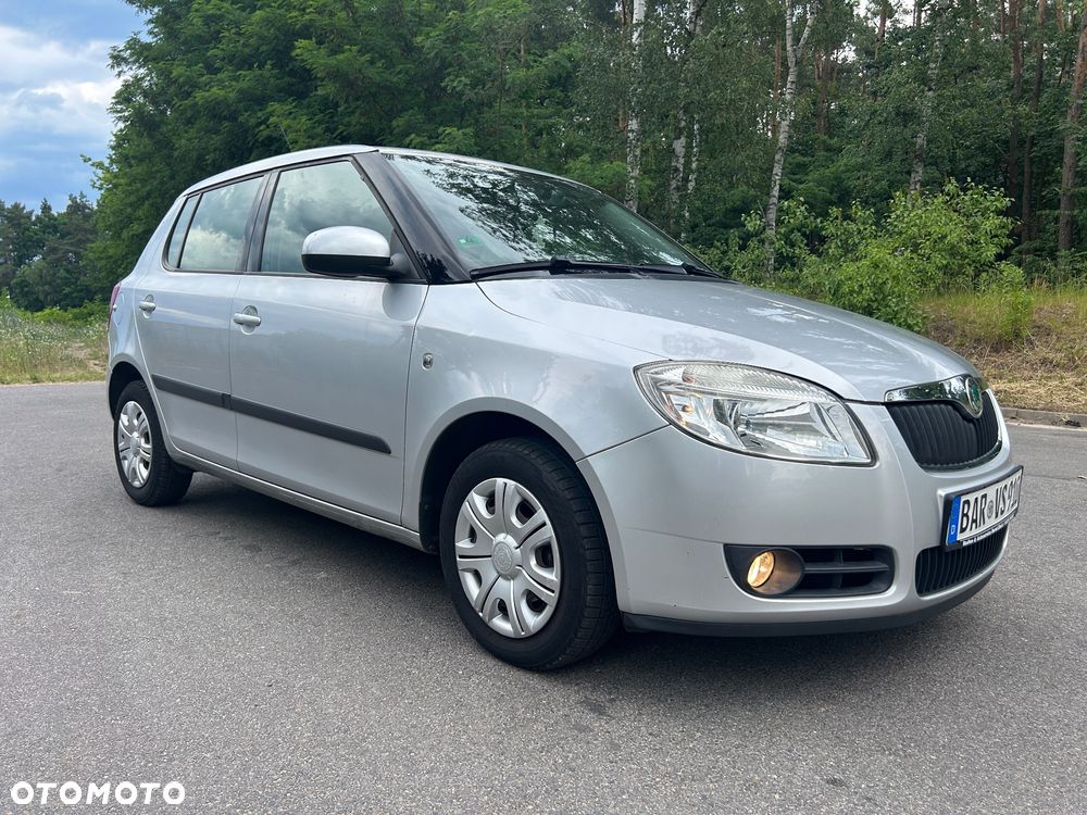 Skoda Fabia 1.4 Sedan Ambiente - 3