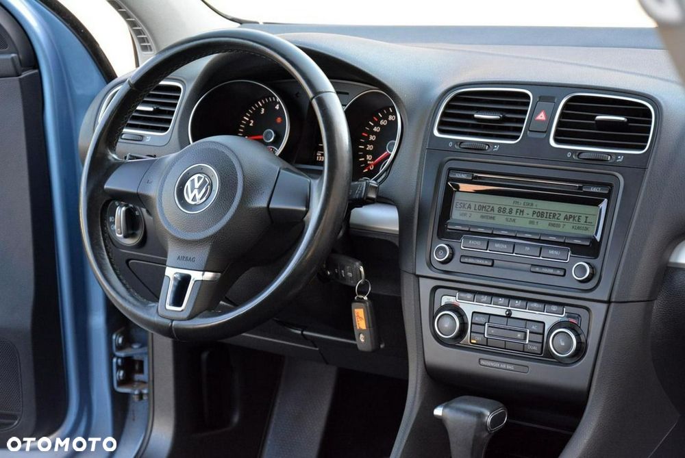 Volkswagen Golf 1.4 TSI DSG Team - 23