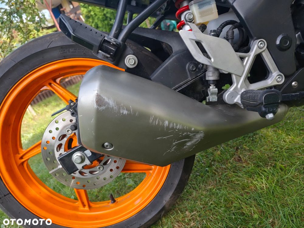 Honda CBR - 9