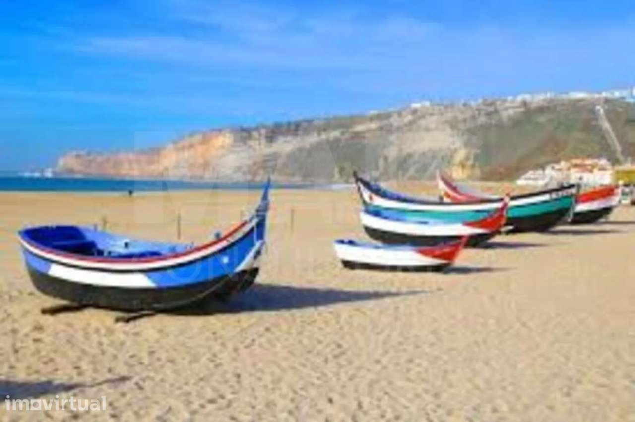 Elegante T2 Renovado no Coração da Nazaré a 500m da Praia - Grande imagem: 5/6