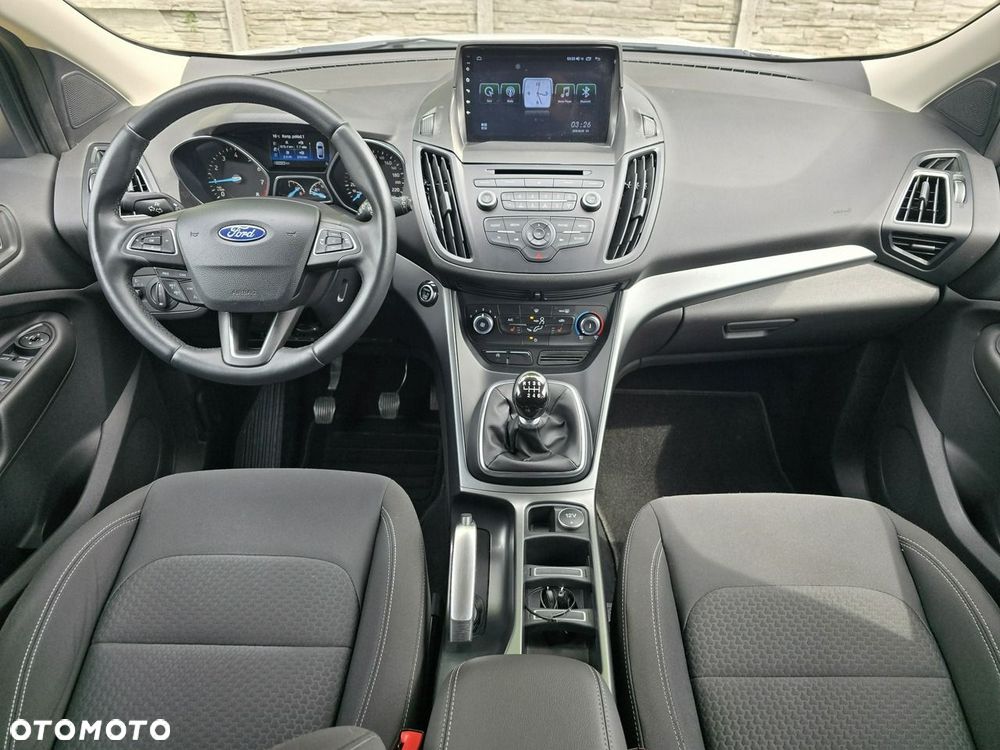 Ford Kuga - 8