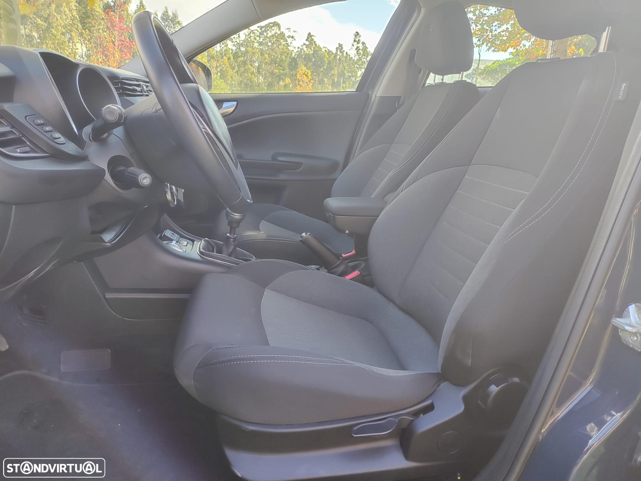 Alfa Romeo Giulietta 1.6 JTDm Distinctive 57X - 20