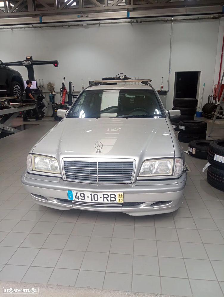 Mercedes-Benz C 220 - 1