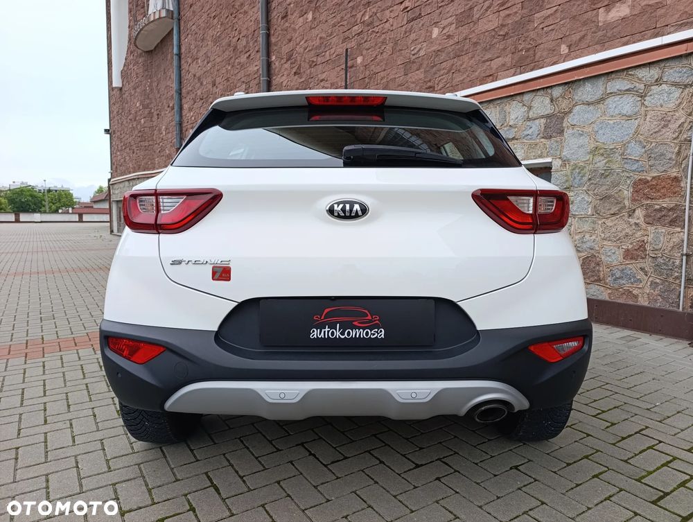 Kia Stonic 1.4 L - 12
