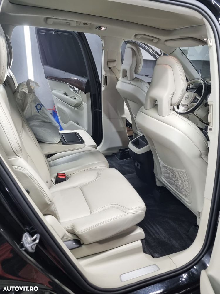 Volvo XC 90 D5 AWD Geartronic Inscription - 14