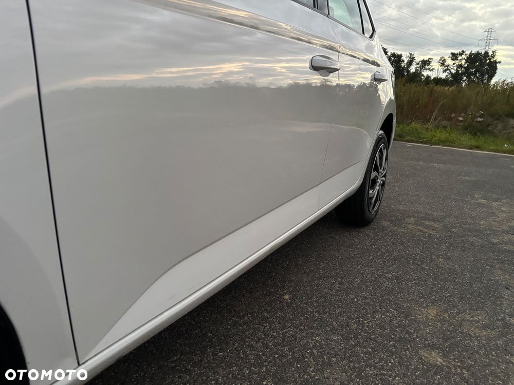 Skoda Fabia 1.0 TSI DSG Ambition - 26