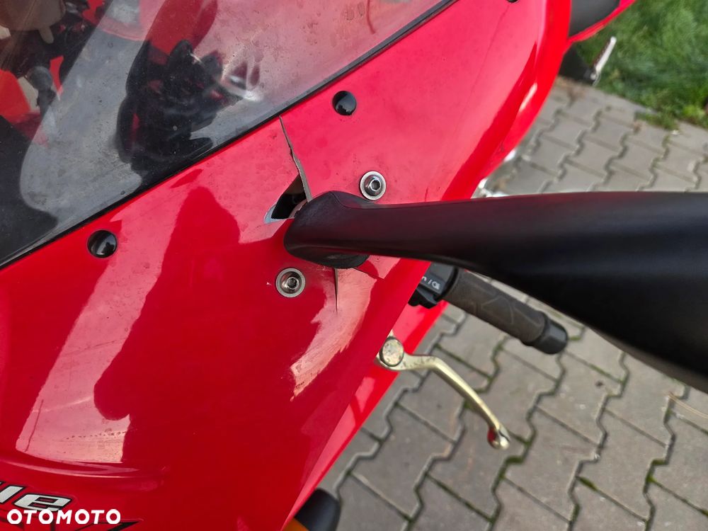 Aprilia RSV - 12