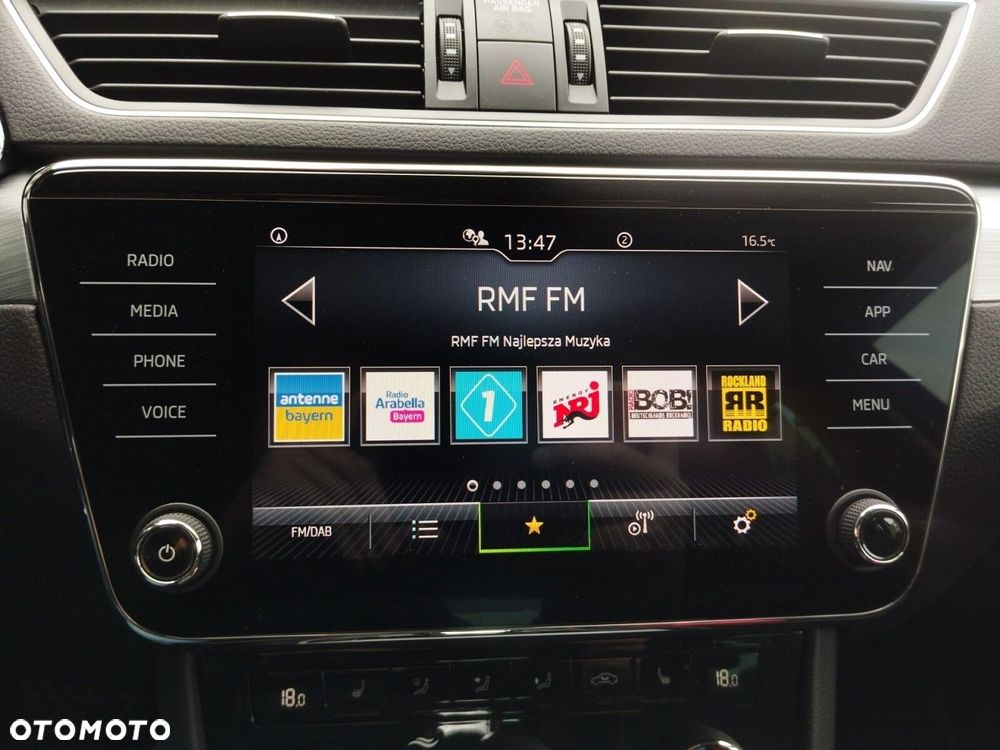 Skoda Superb 2.0 TDI Ambition DSG7 - 24