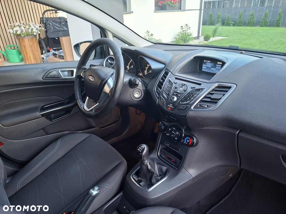 Ford Fiesta - 7