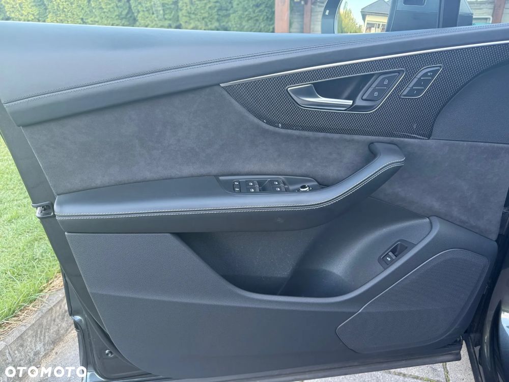 Audi SQ7 4.0 TDI Quattro Tiptronic - 14
